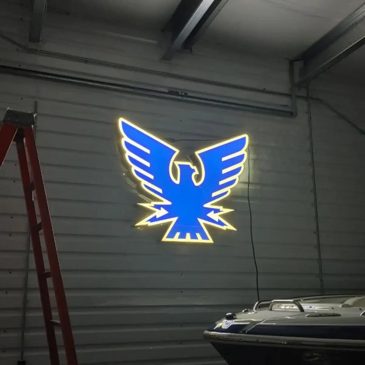 formula LED 5 - Custom LED Neon Logo Sign